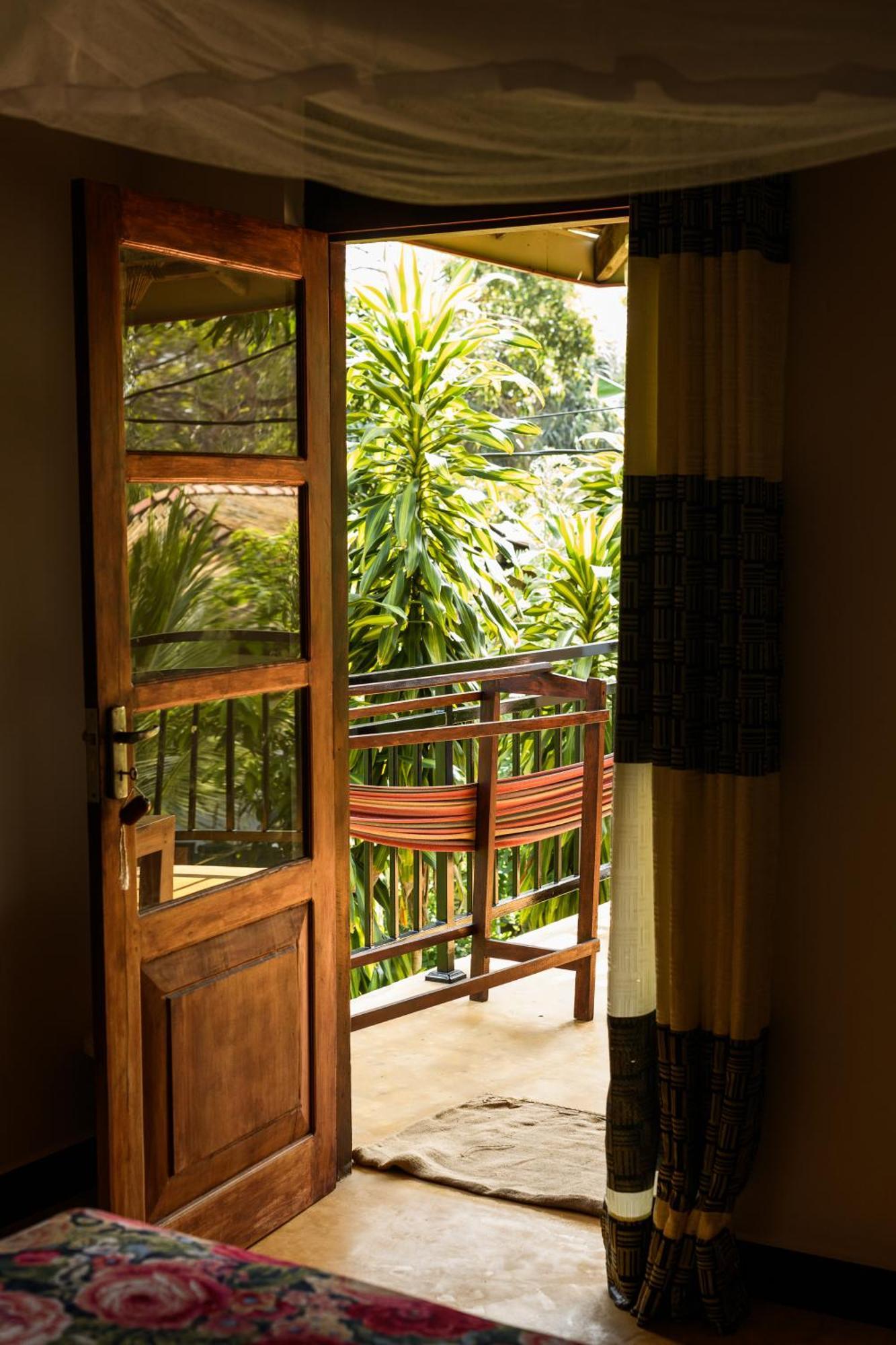 Relax Beach House Tangalle Exterior foto